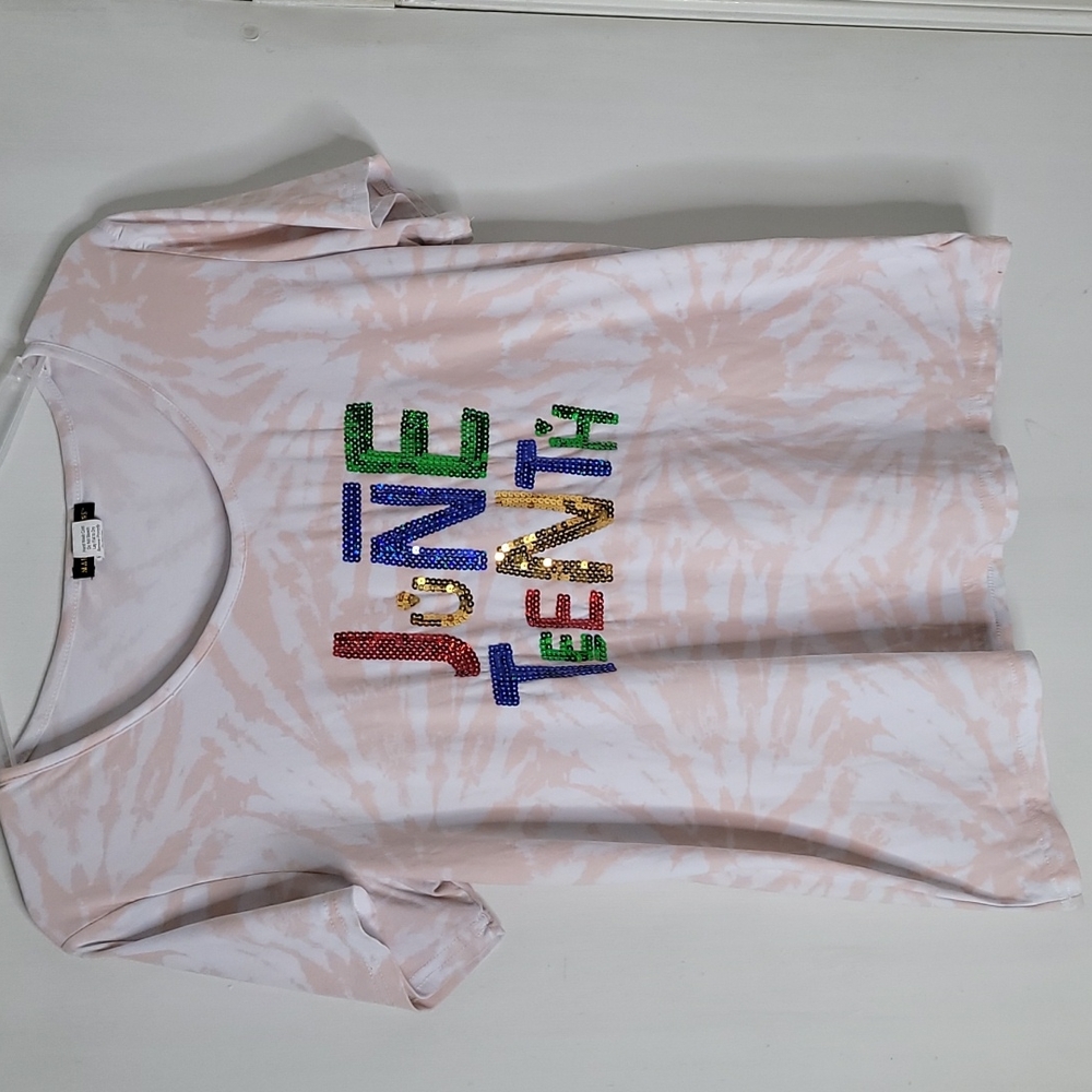 Make it Srains graphic t-shirt